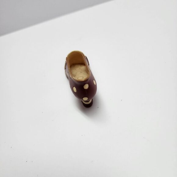 Sandy Lynam Clough 1999 Ruby Shoe Ceramic Miniature Collectible 3-1/2 in - Picture 5 of 7